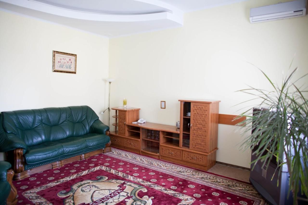 Отель Hetman Hotel Каменец-Подольский-17